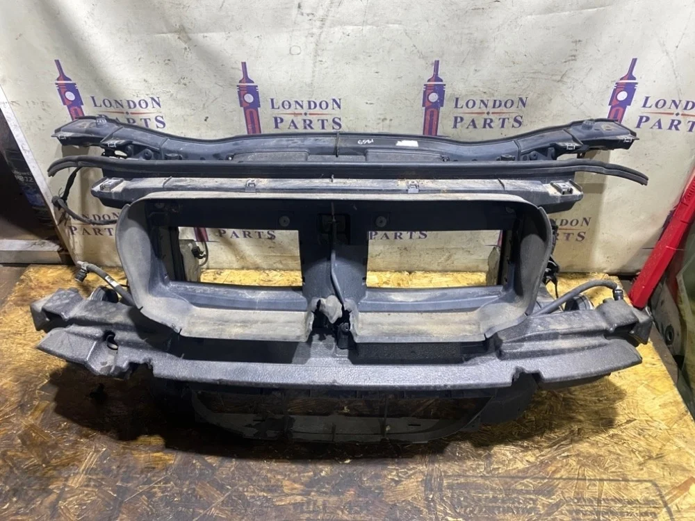 Передняя панель BMW X1 E84