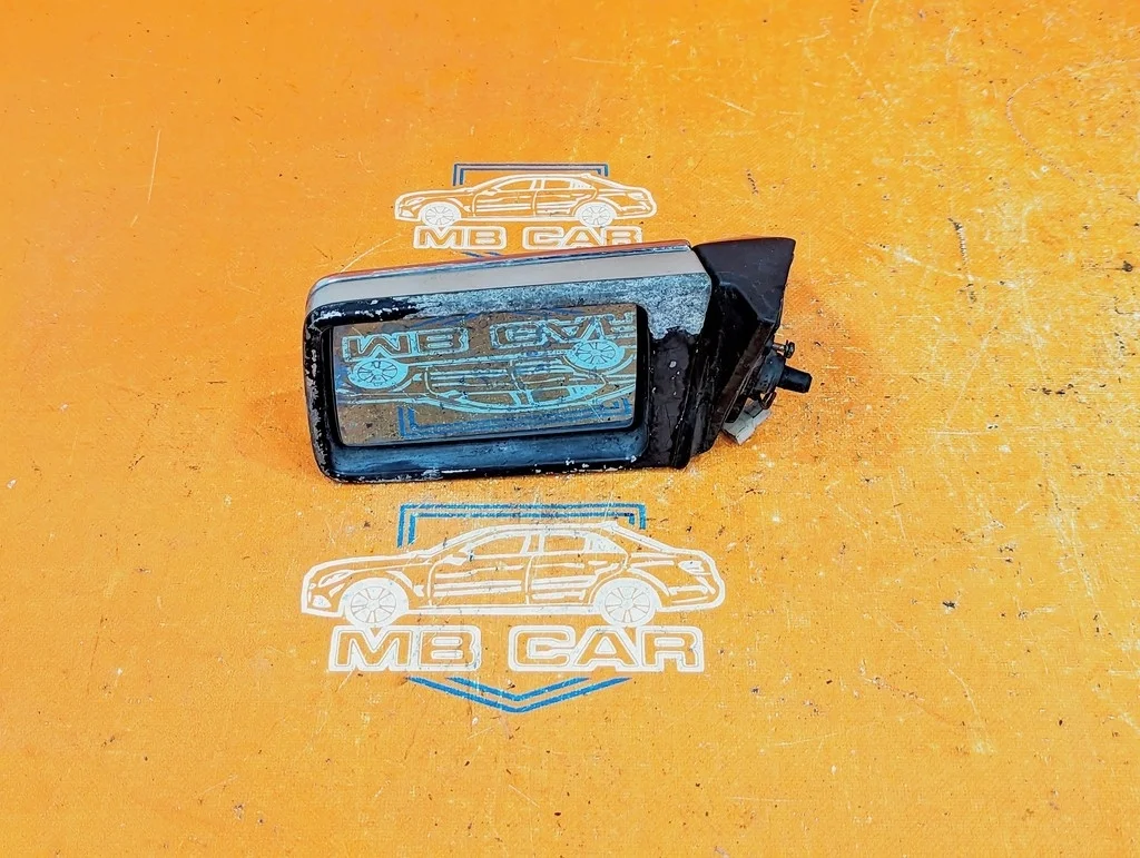 Зеркало левое Mercedes-Benz
