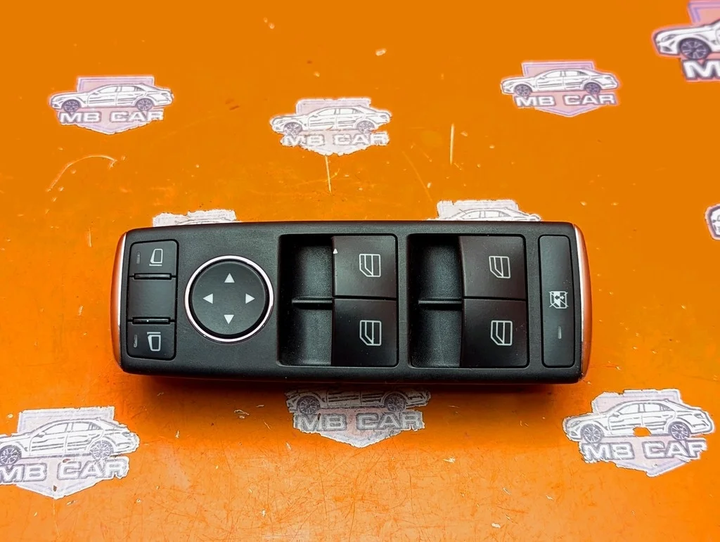 Блок кнопок стеклоподъемников Mercedes-Benz