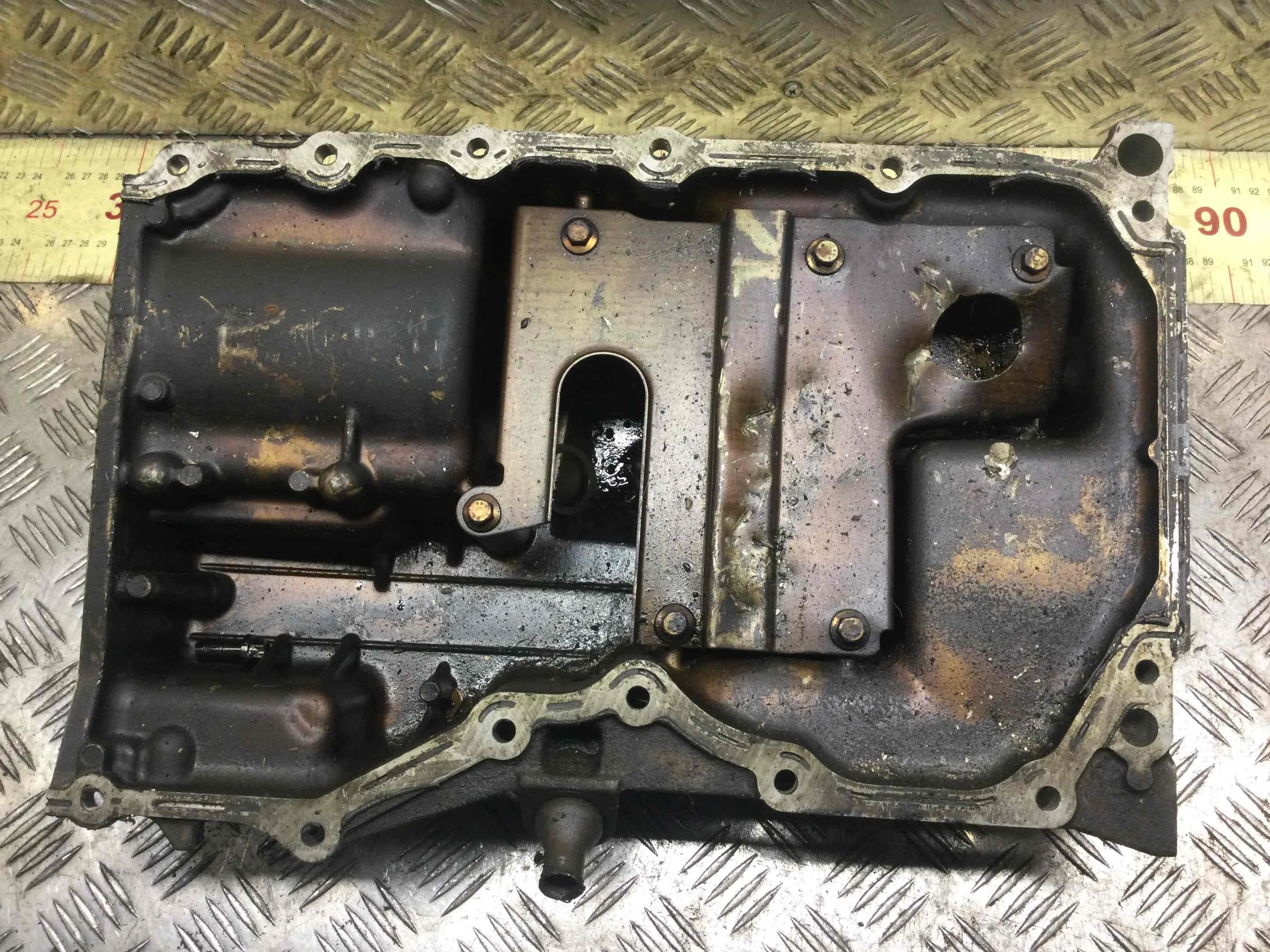 Поддон Ford Focus 2 поколение (2005-2008) бензин 2.0 i Механика Х/б