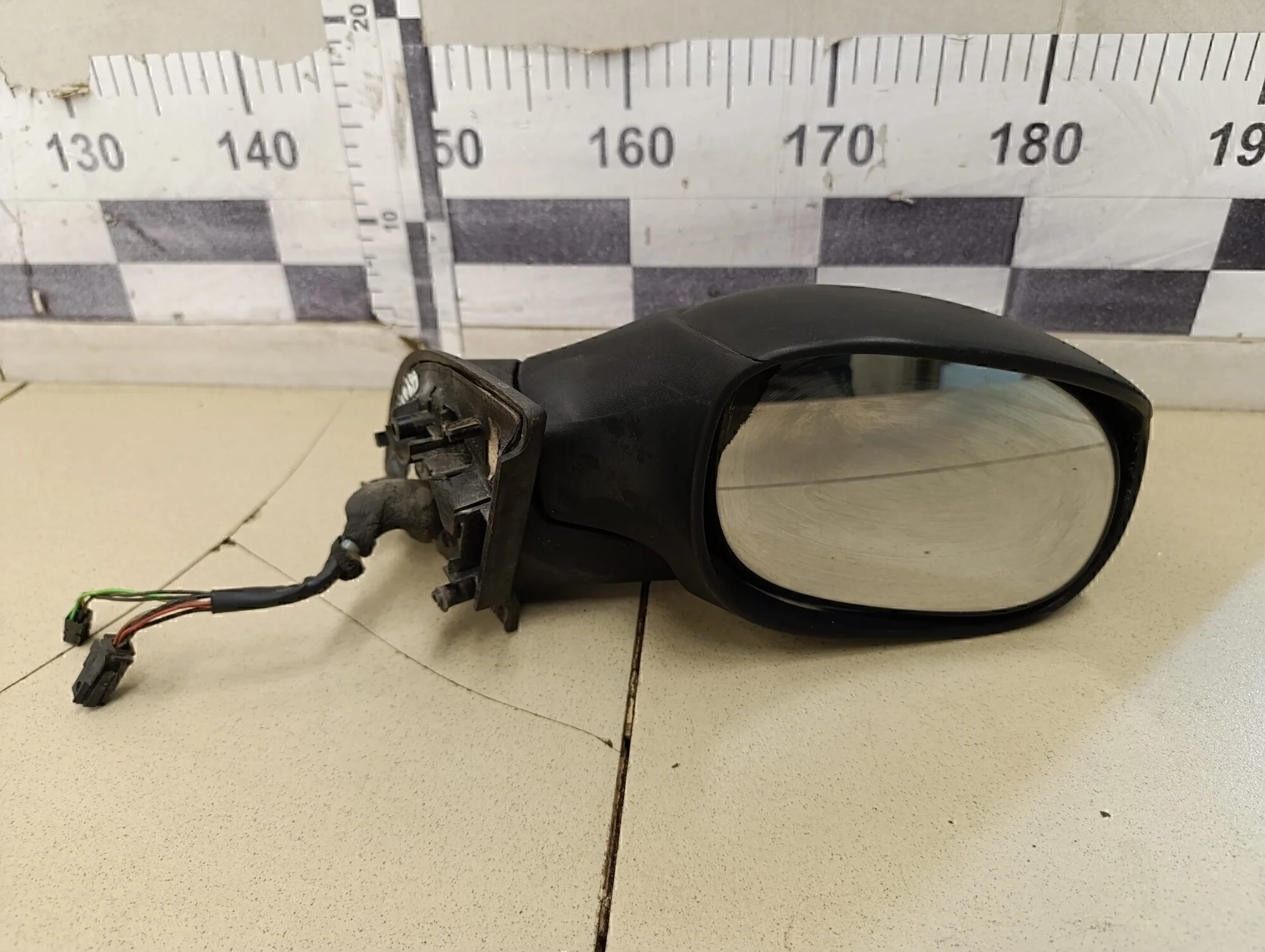 Зеркало правое электрическое C3 2002-2009