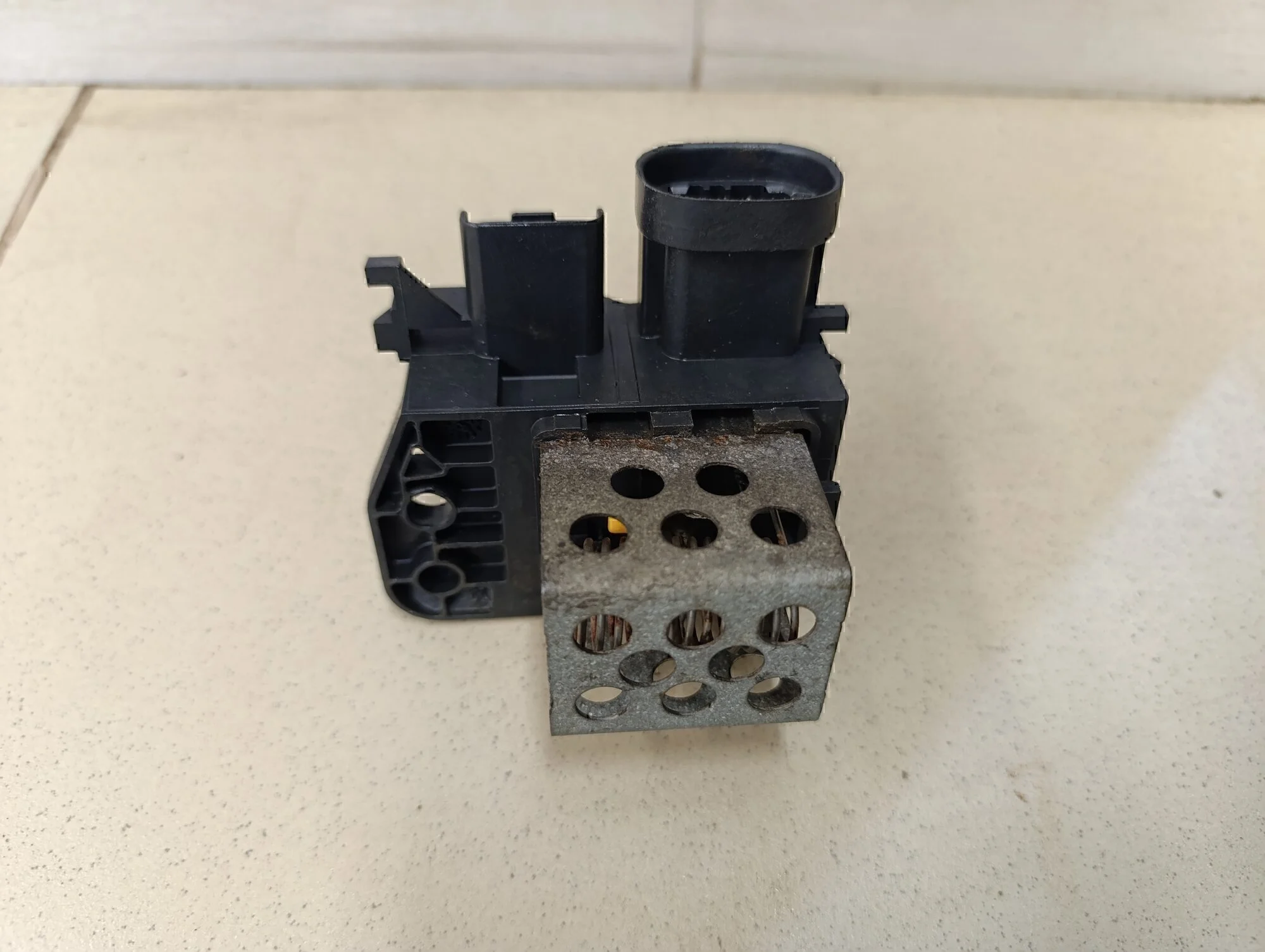 Блок управления вентилятором C4 2005-2011