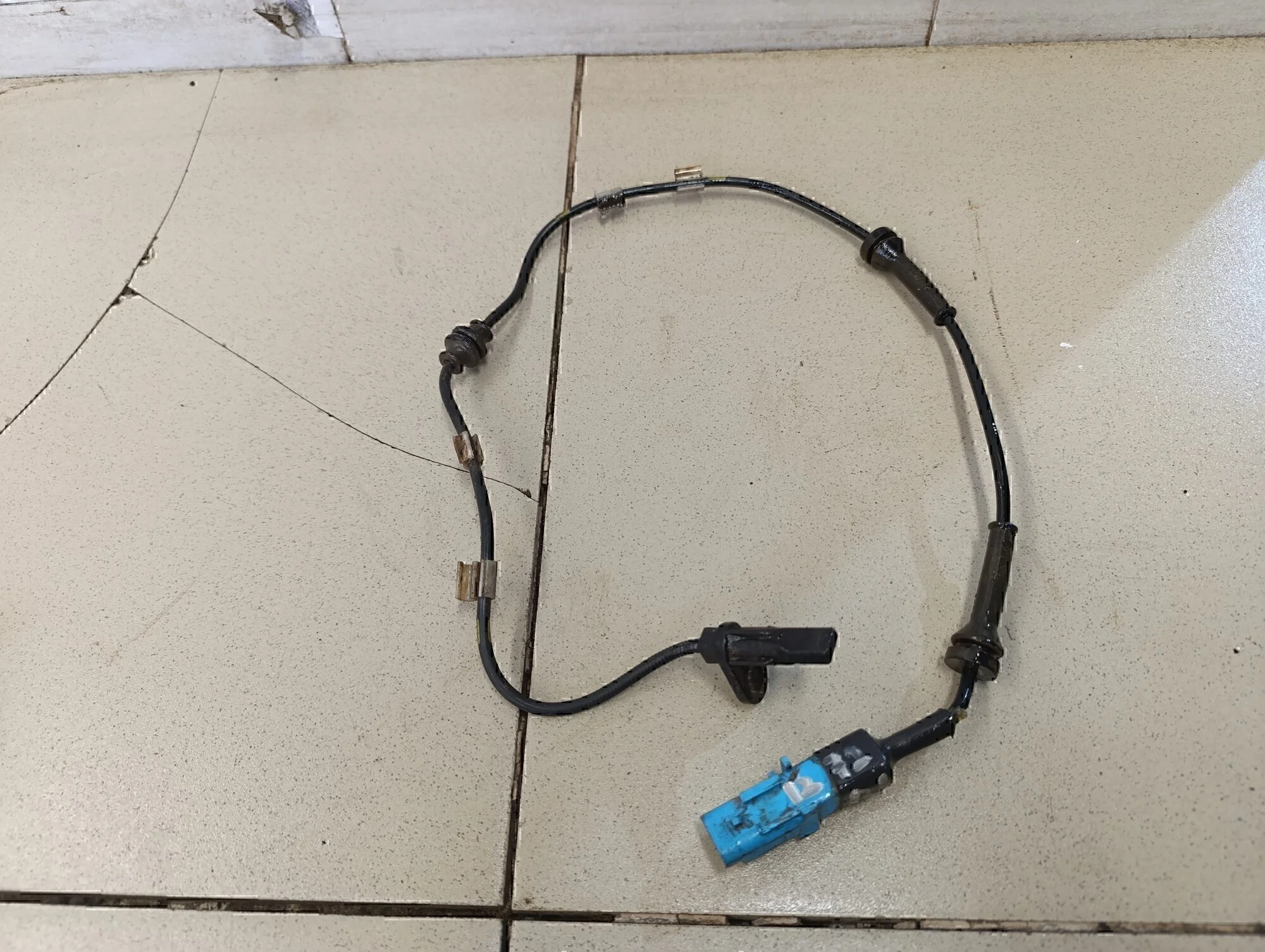 Датчик ABS задний C3 2002-2009