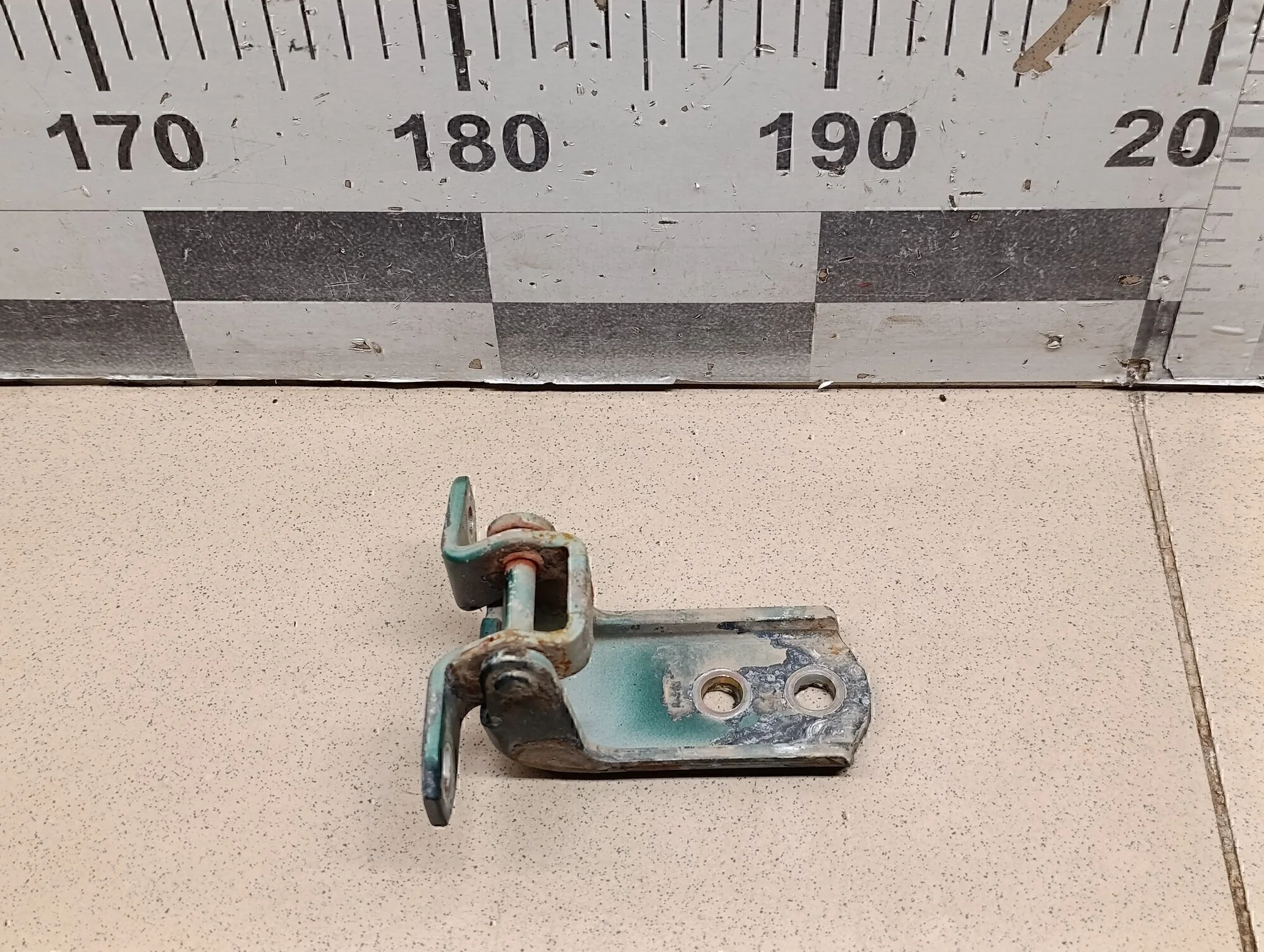 Петля двери передней Grand Vitara 2006-2015