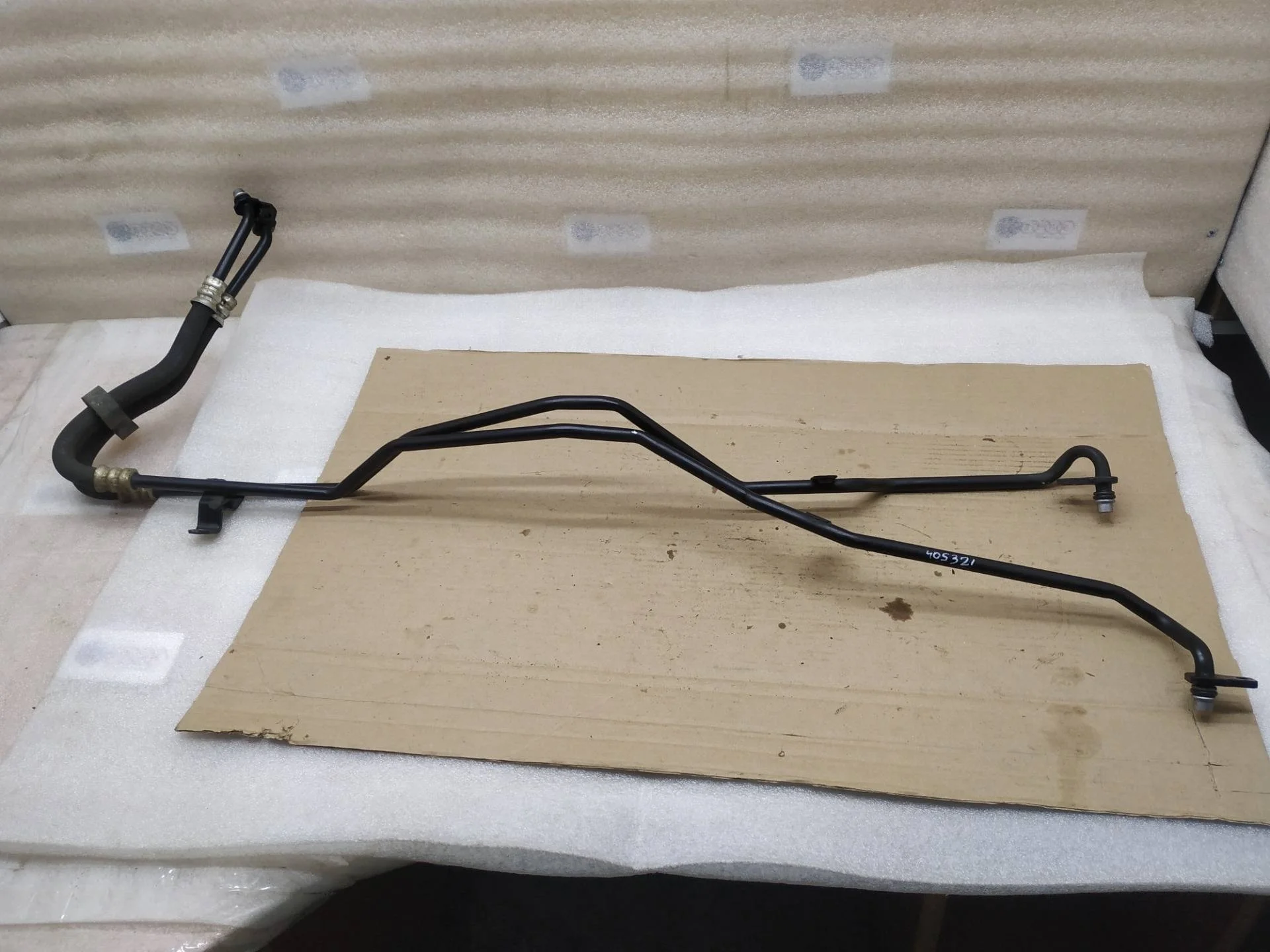 шланг (трубка) АКПП Volkswagen Touareg 2 7P6 2011