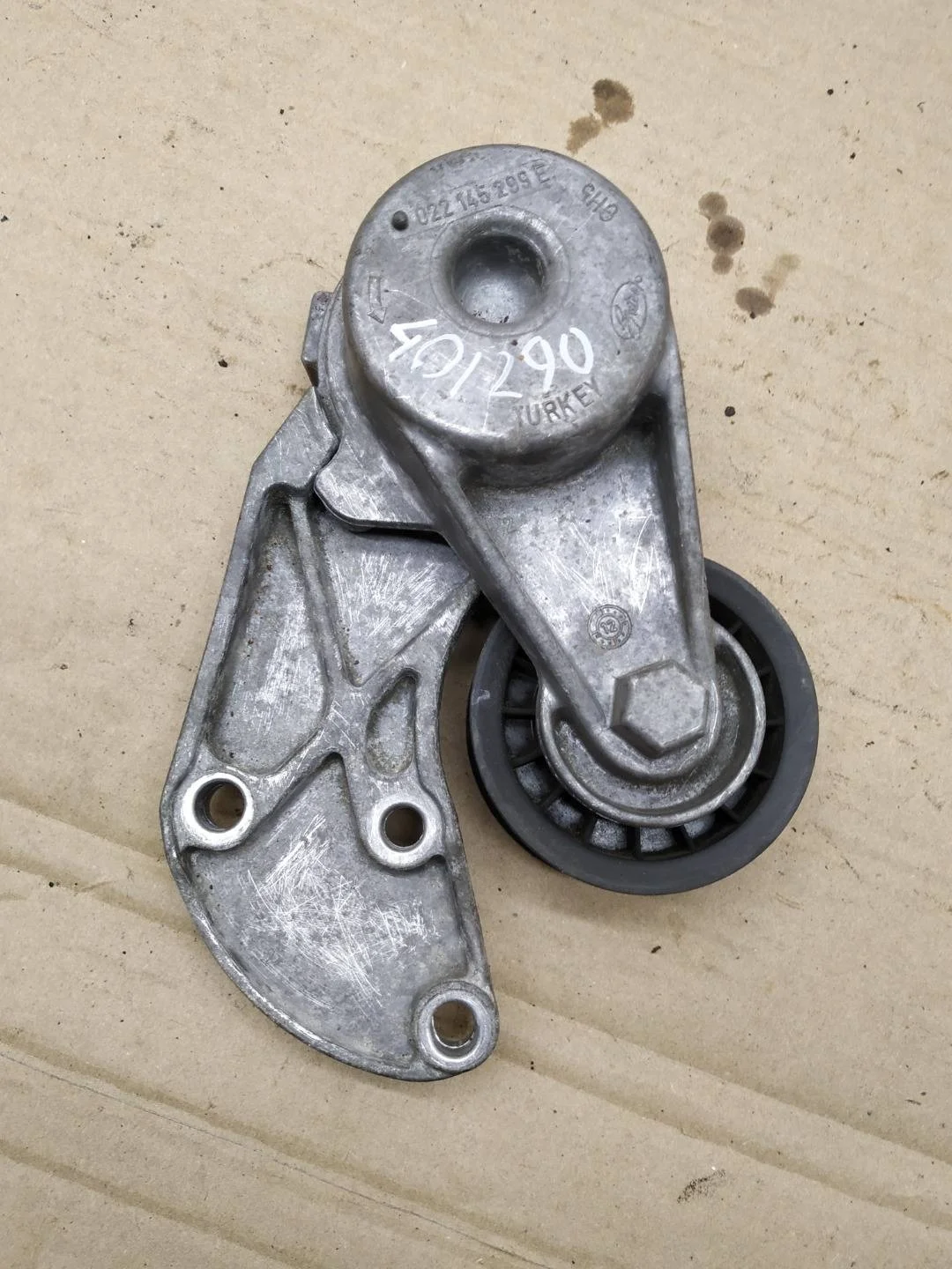 Натяжной механизм Volkswagen Touareg 2 7P6 2013