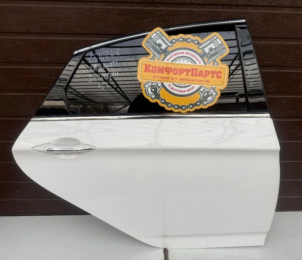 Дверь задняя правая Hyundai i40 I (2011—2015)