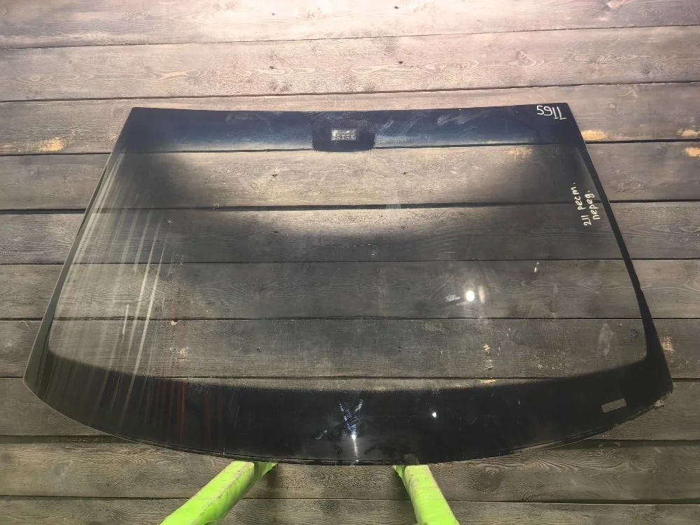 Стекло лобовое (ветровое) Mercedes E W211 рест.