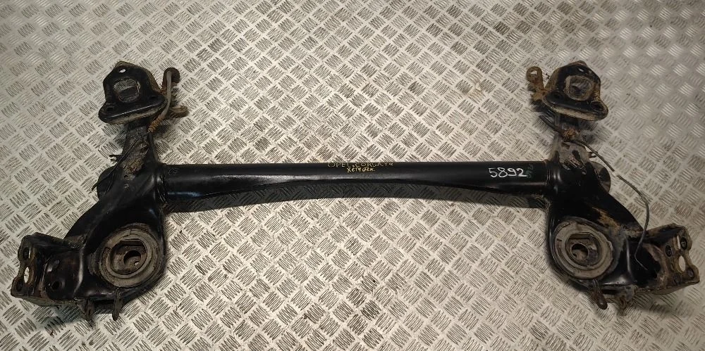 Балка задняя Opel Corsa D 1.4