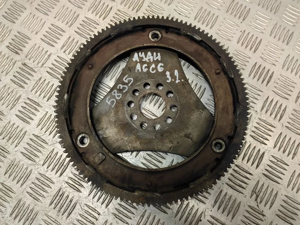 Маховик Audi A6 C6 3.2