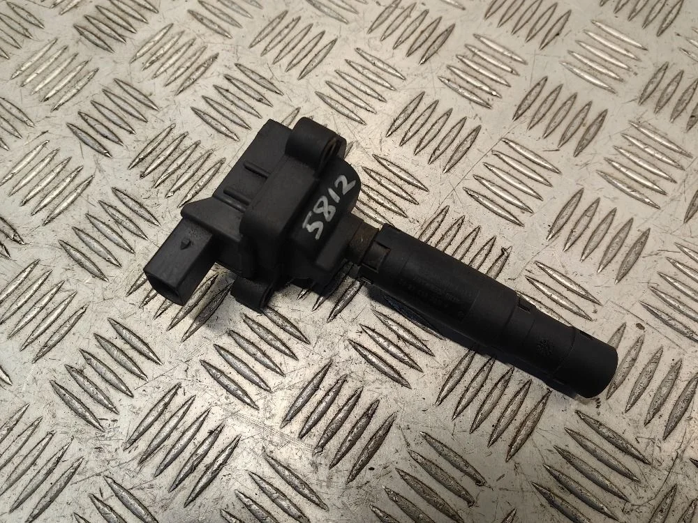 Катушка зажигания Mercedes-Benz C-класс W203