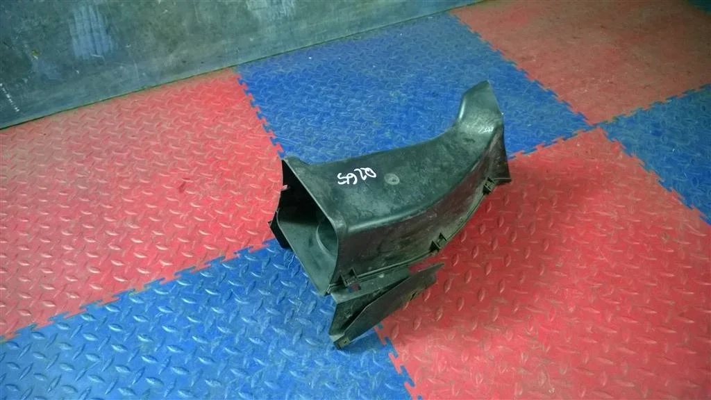 воздуховод тормозного диска BMW X5 E53  M54B30 231 лс 3.0i