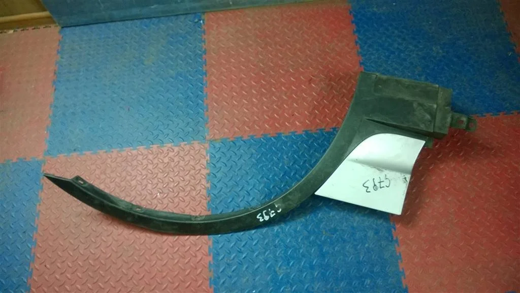 накладка на крыло BMW X3 E83  M54B30 231 лс 3.0i