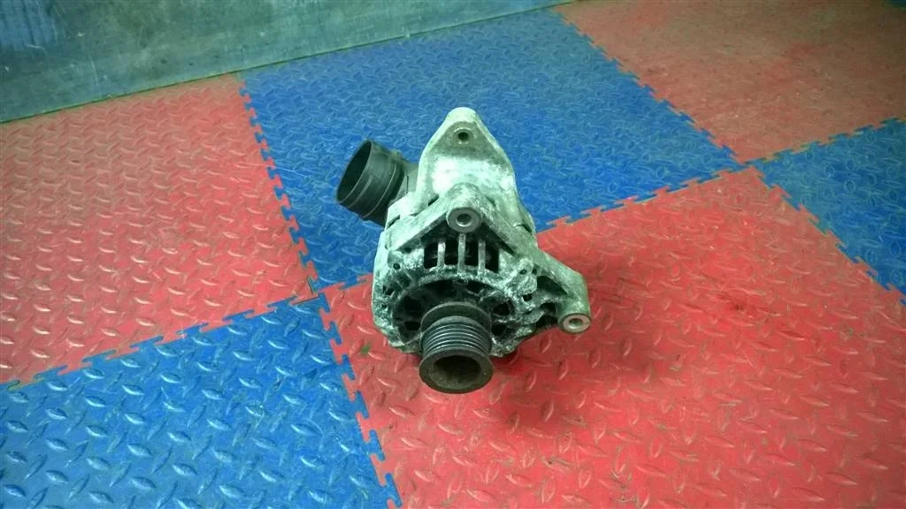 генератор BMW X5 E53  M54B30 231 лс 3.0i