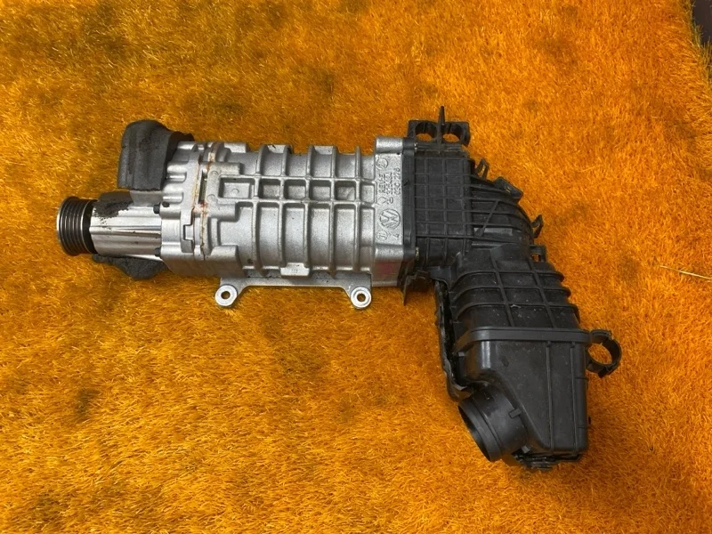 Компрессор ДВС Volkswagen Sharan 2011 03C145601E 7N CAV