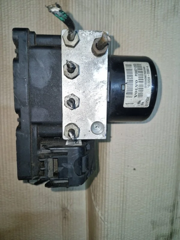 Блок abs Volvo S60