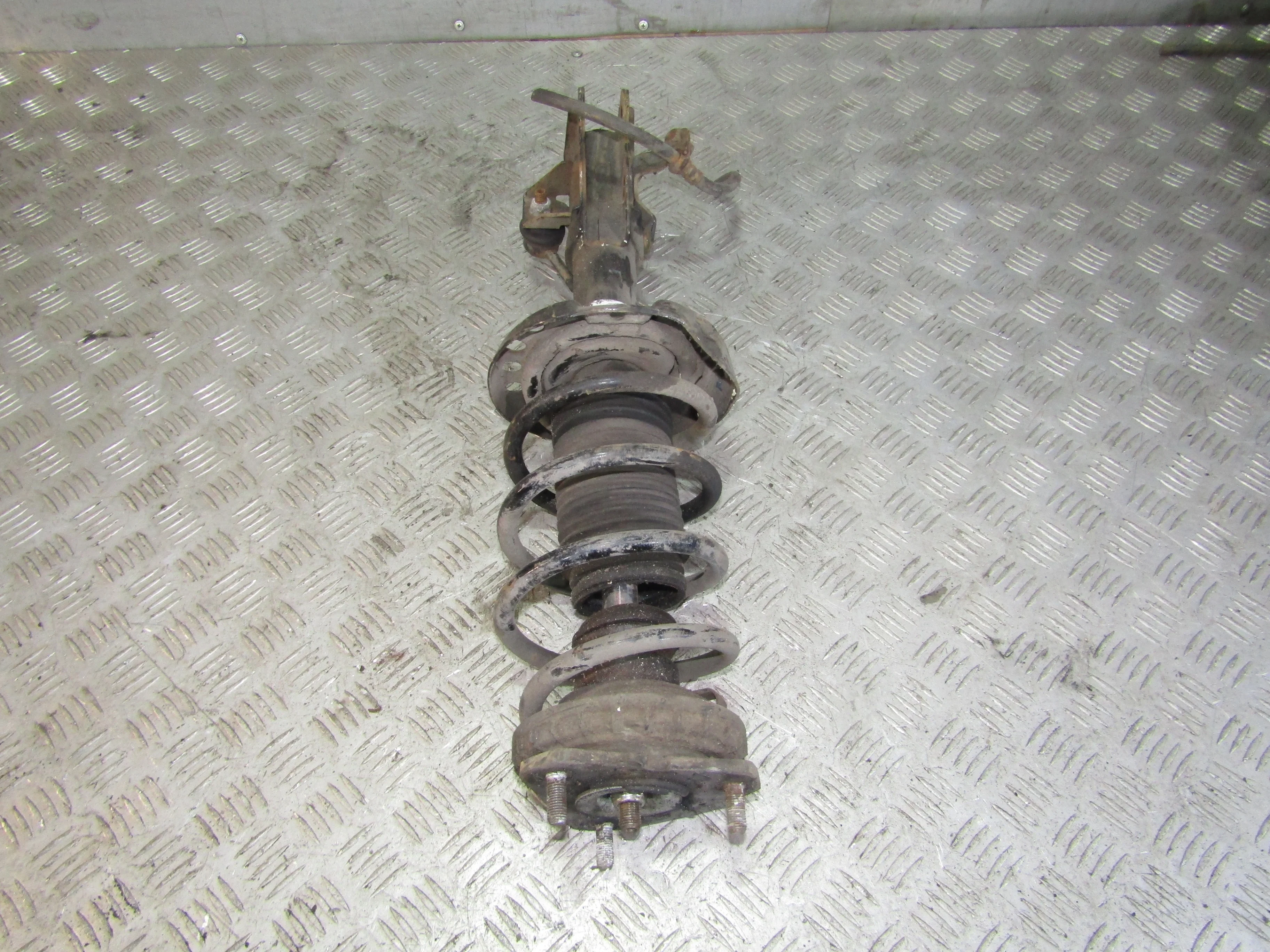 Амортизатор передний правый HONDA Civic VIII (200