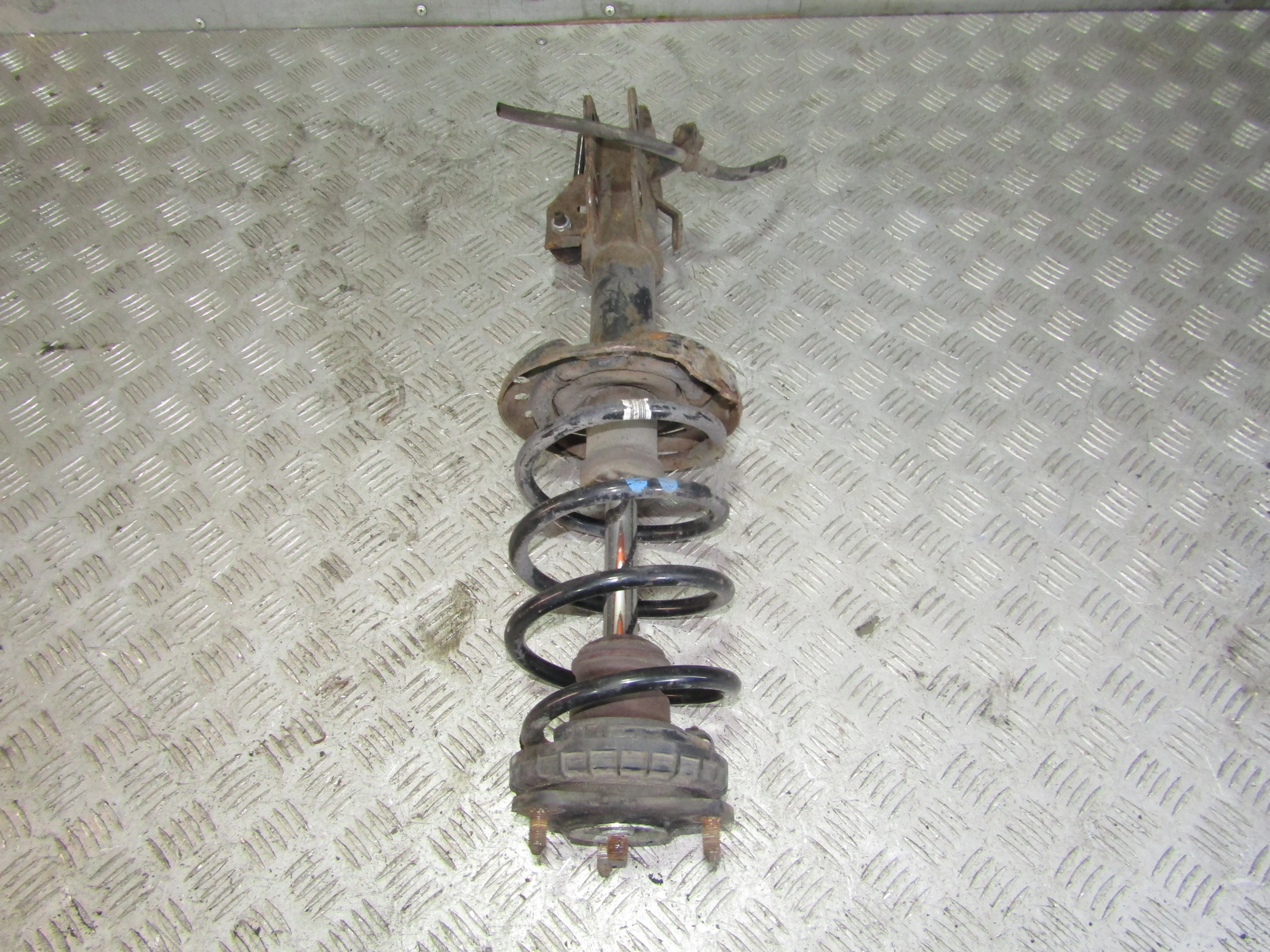 Амортизатор передний правый HONDA Civic VIII (200