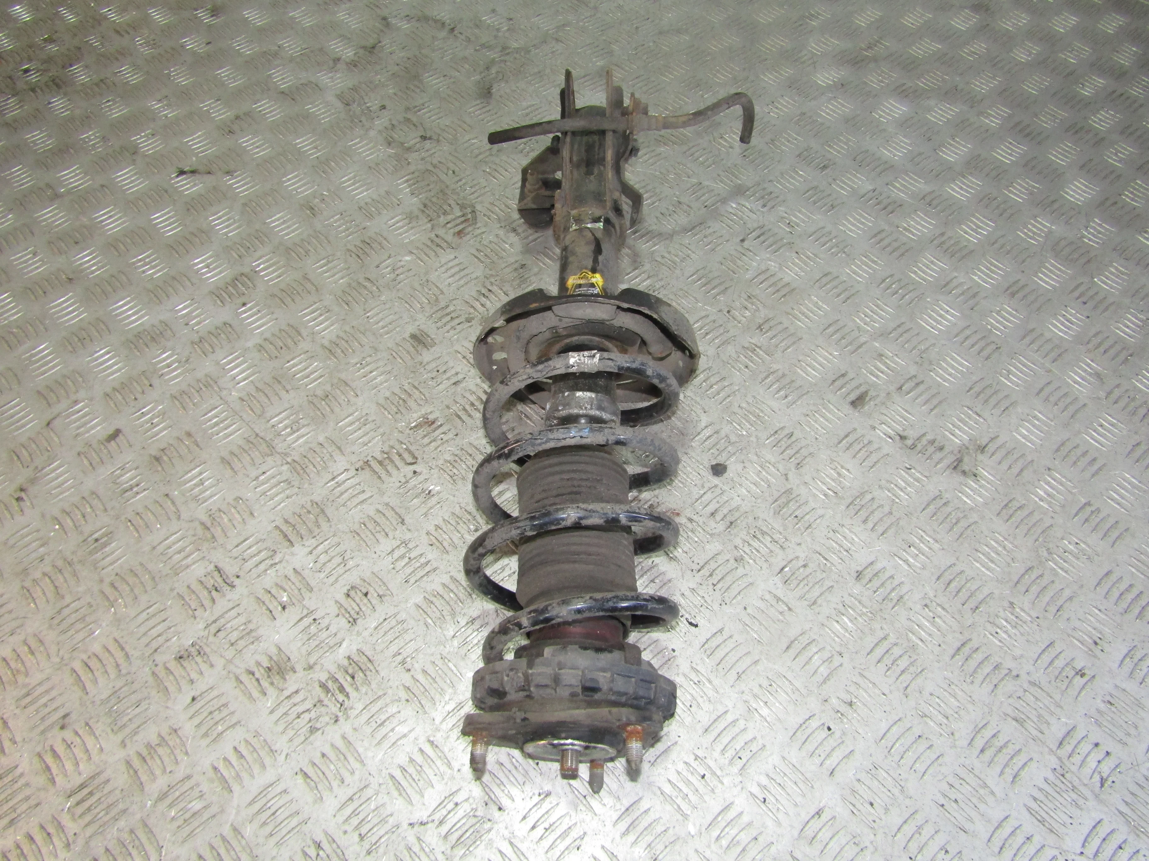 Амортизатор передний правый HONDA Civic VIII (200