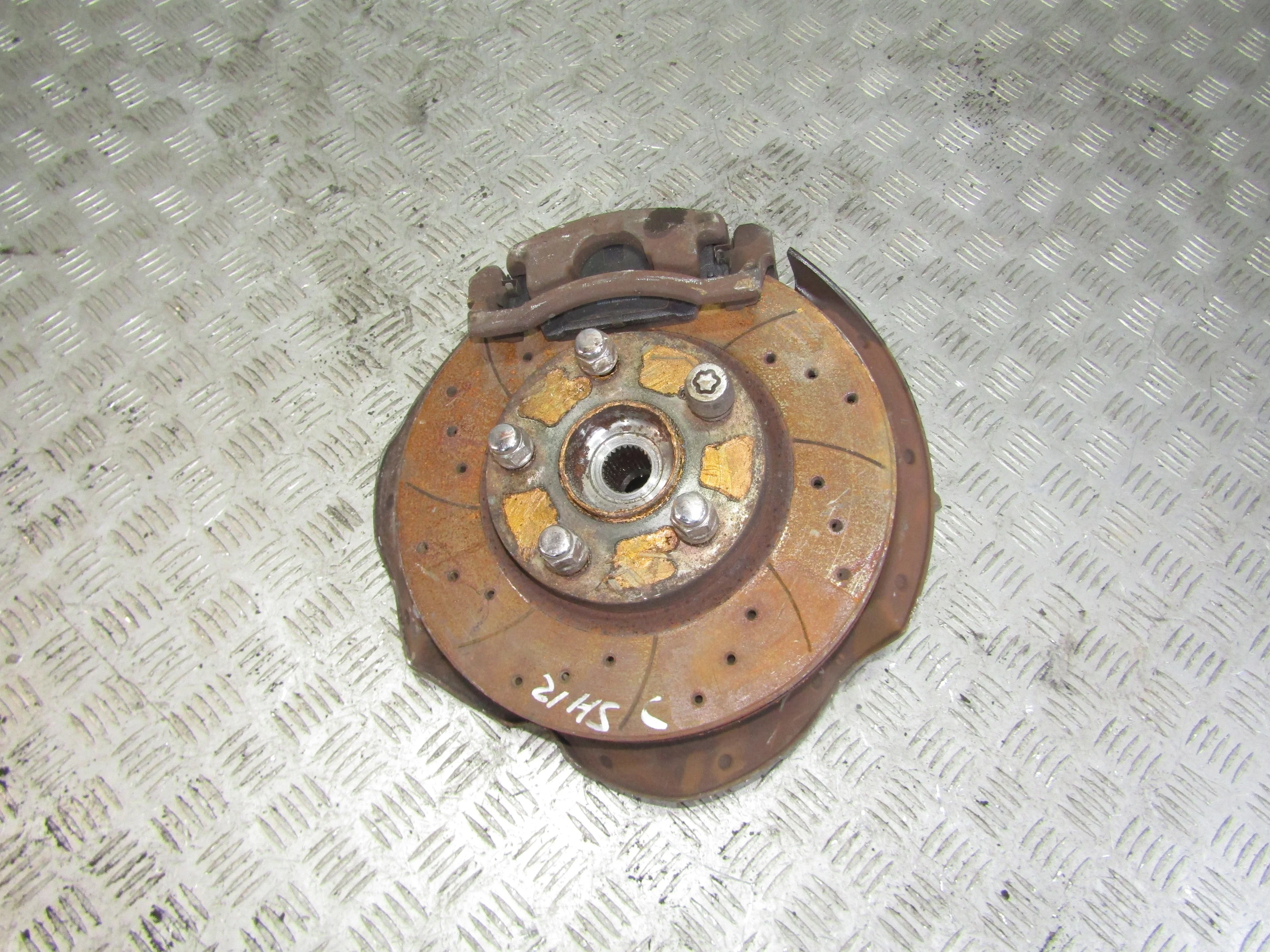 Кулак поворотный передний левый HONDA Civic VIII