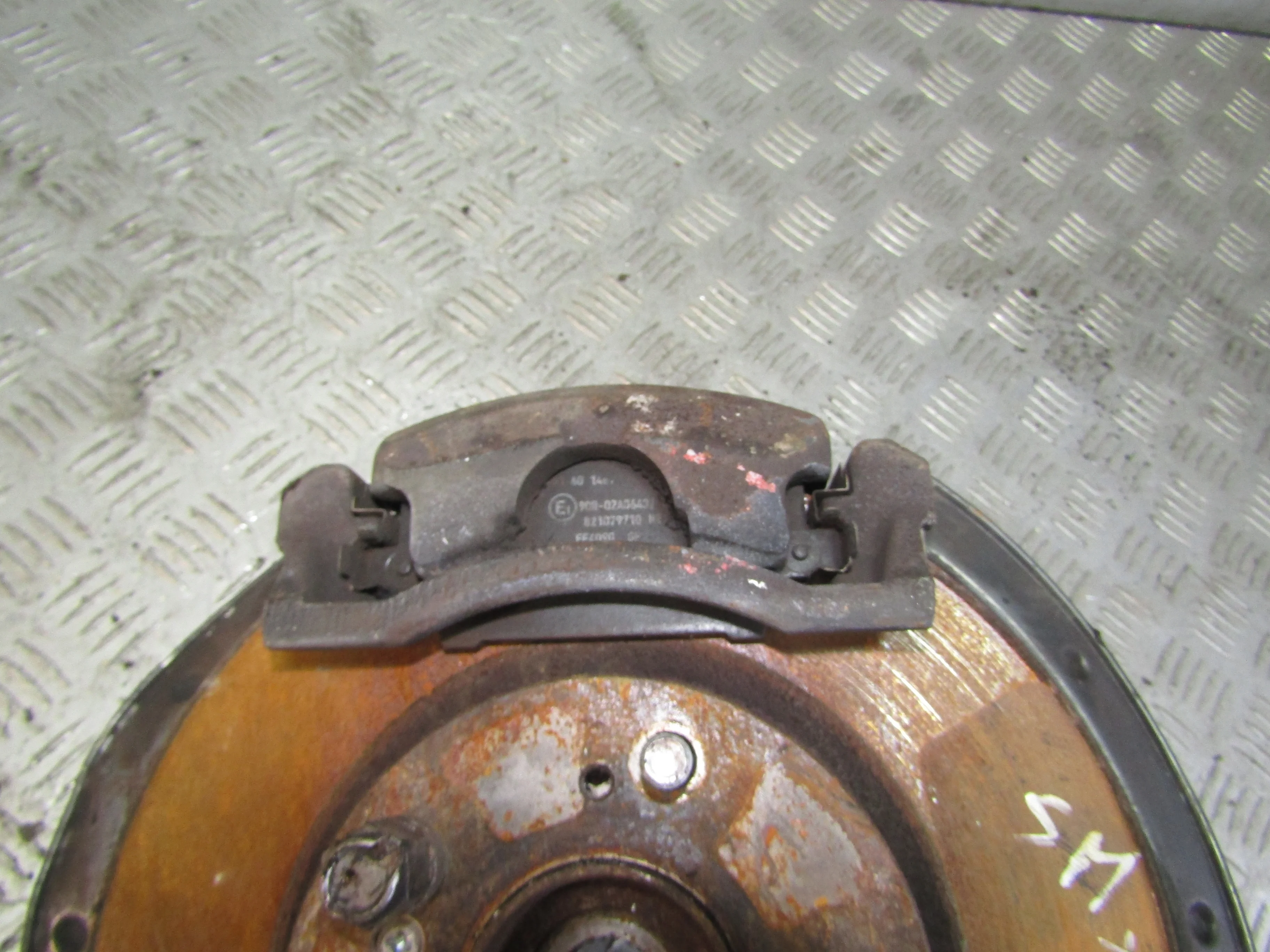 Суппорт передний левый HONDA Civic VIII (2005—200