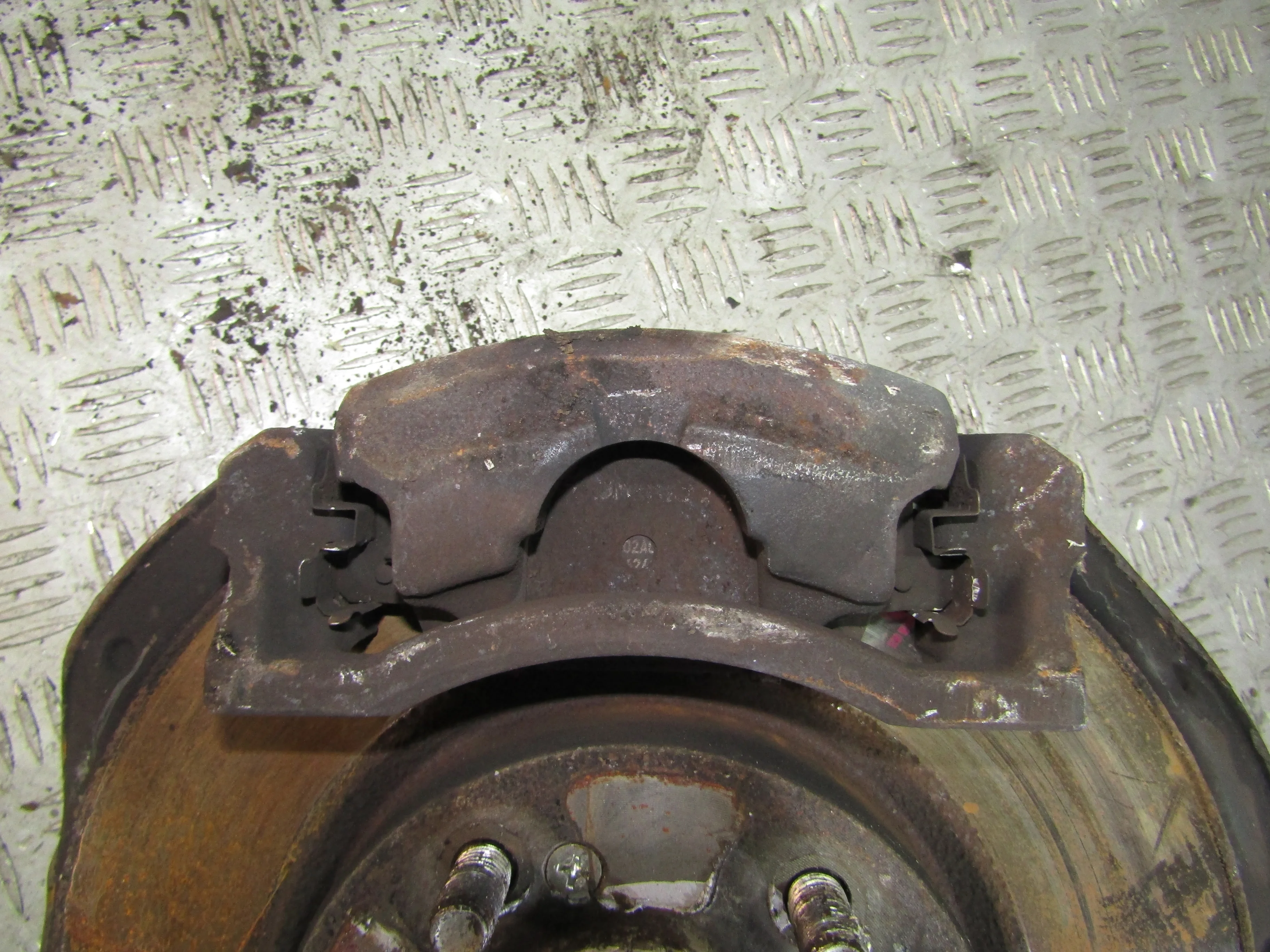 Суппорт передний левый HONDA Civic VIII (2005—200