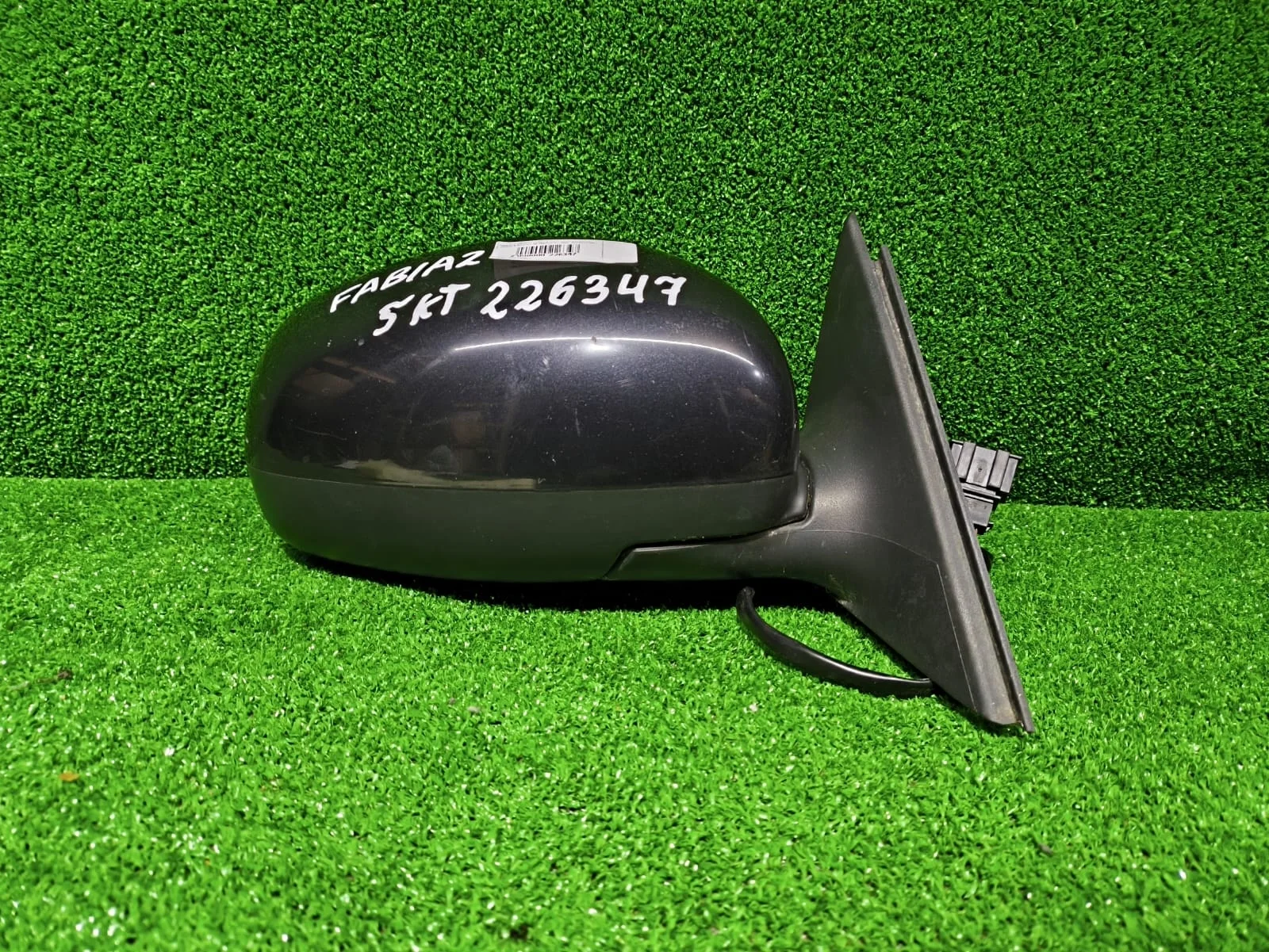 Зеркало SKODA FABIA 2 2007- электрическое правое 5 контактов чёрное б/у FABIA 2(2007-2015)