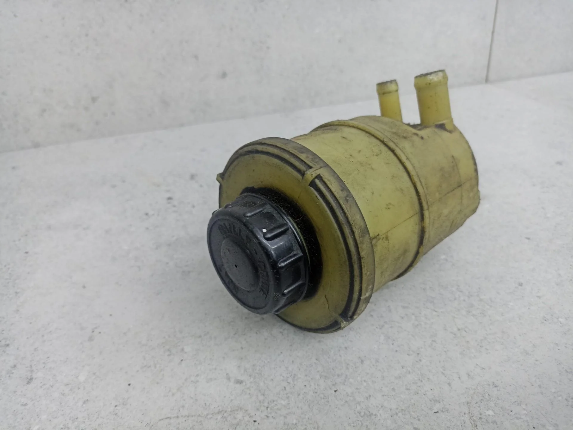 Бачок гидроусилителя Renault Logan 2006 8200005185