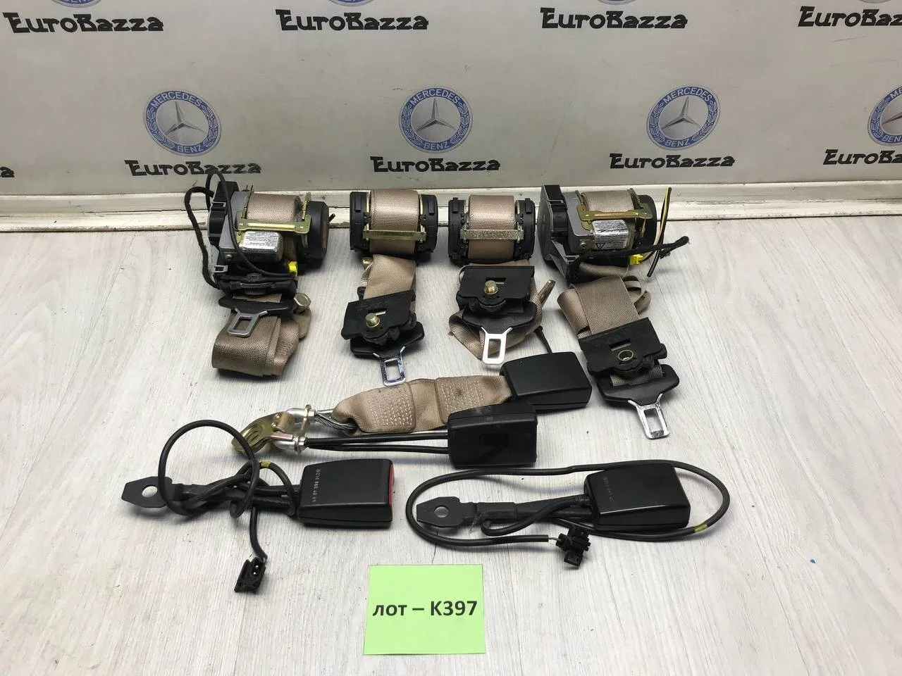 Ремень безопасности Mercedes W210