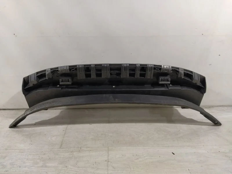 Воздуховод радиатора FORD Fiesta (08-12)