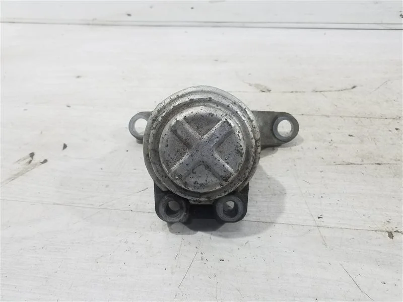 Опора двигателя правая Ford S-MAX (06-15) SAV 2.0L