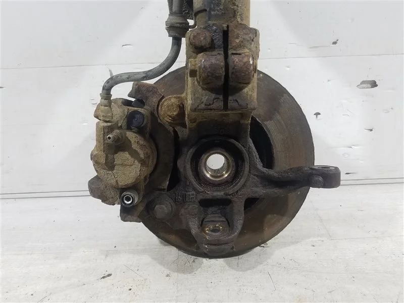 Кулак поворотный передний правый Ford S-MAX