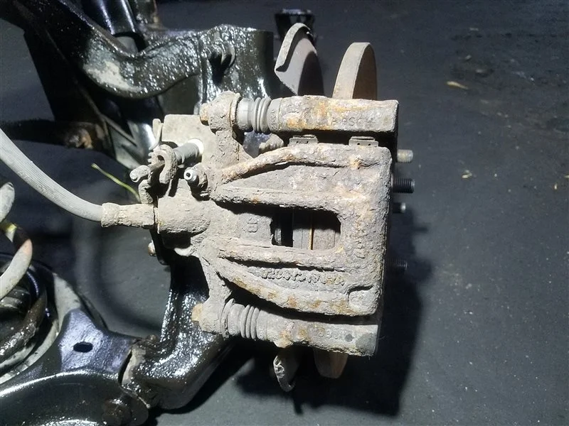 Суппорт задний правый Ford Mondeo 3 (00-07)