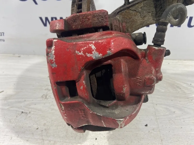 Суппорт передний правый Ford S-MAX (06-15) SAV