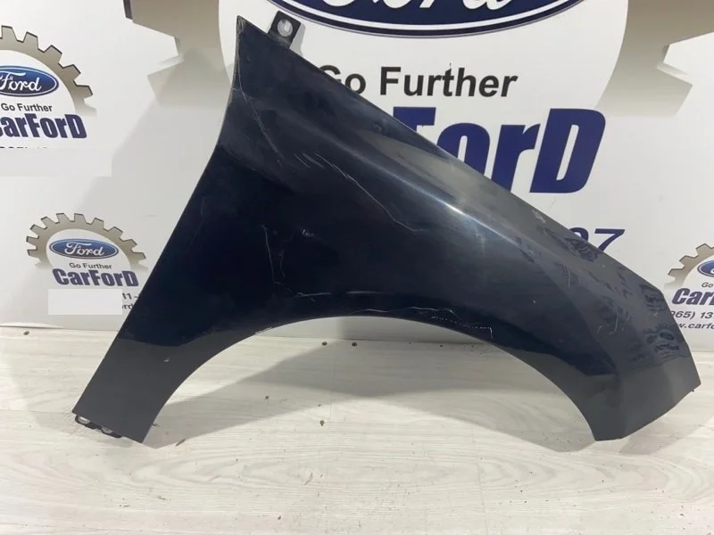 Крыло переднее правое Ford Focus 3 (11-14) ХЭТЧБЕК