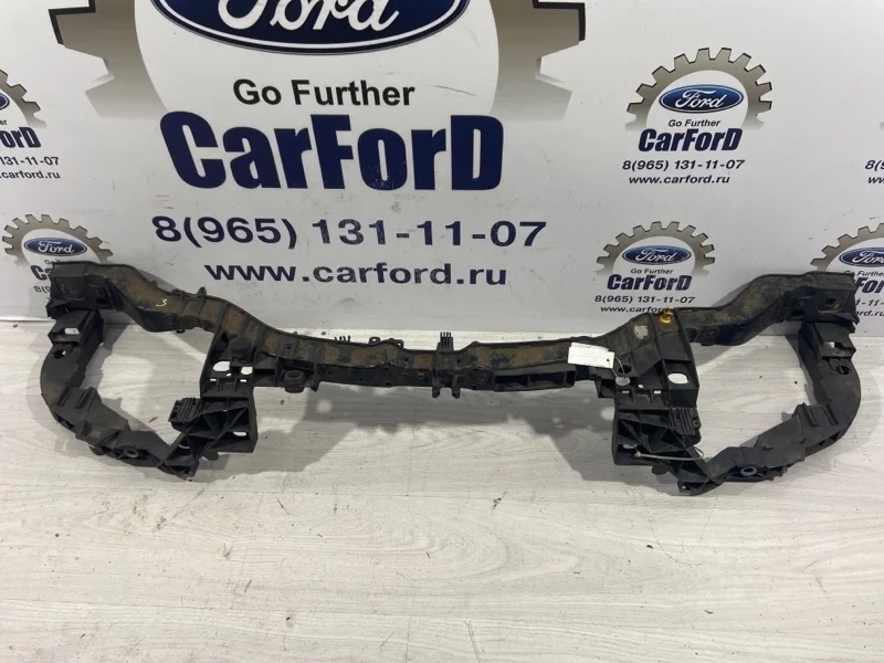 Панель передняя (телевизор) Ford Focus 3 (11-14)