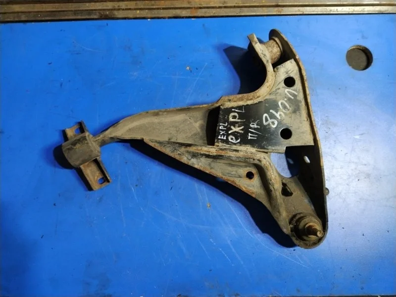 Рычаг передний левый Ford Explorer (01-11)