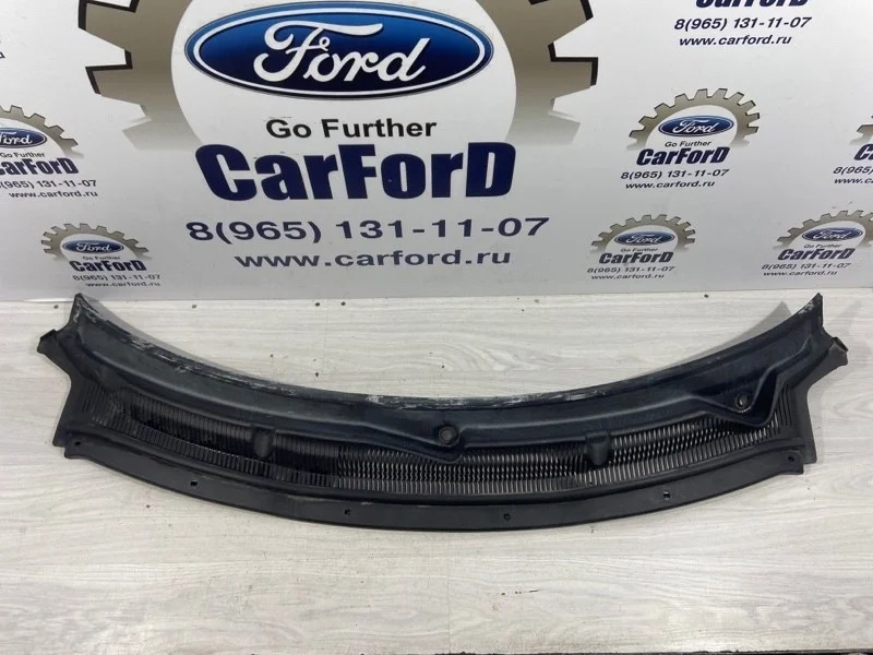 Решетка стеклоочистителя (жабо) Ford Explorer
