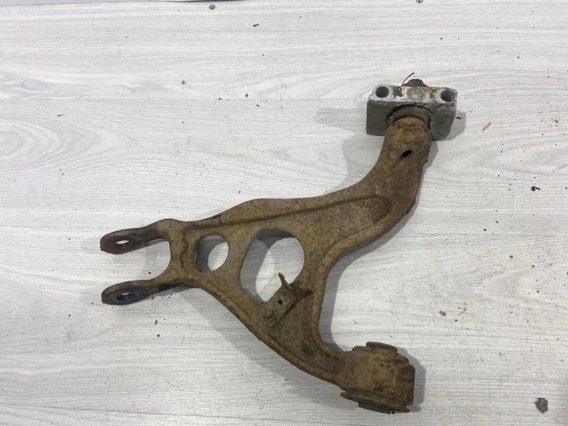 Рычаг задний левый Ford Explorer (11-16) SUV 3.5L