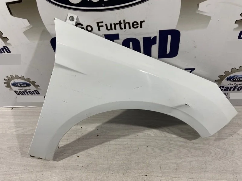 Крыло переднее правое Ford Focus 3 (11-14) ХЭТЧБЕК