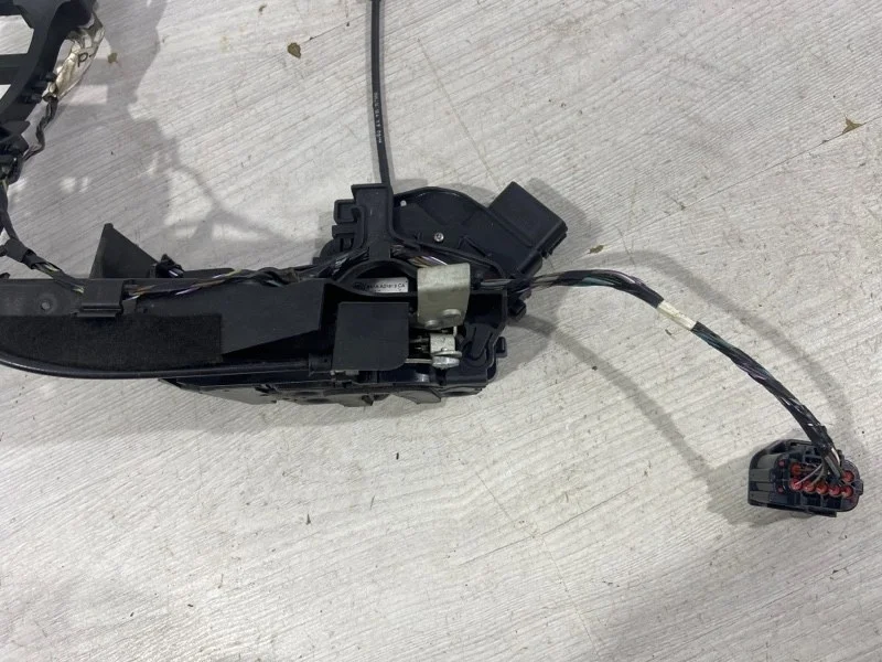 Замок двери передней правой FORD S-MAX (06-15) SAV