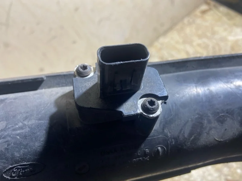 Датчик ДМРВ Ford Transit (06-14) 2.2 TDCI/QVFA