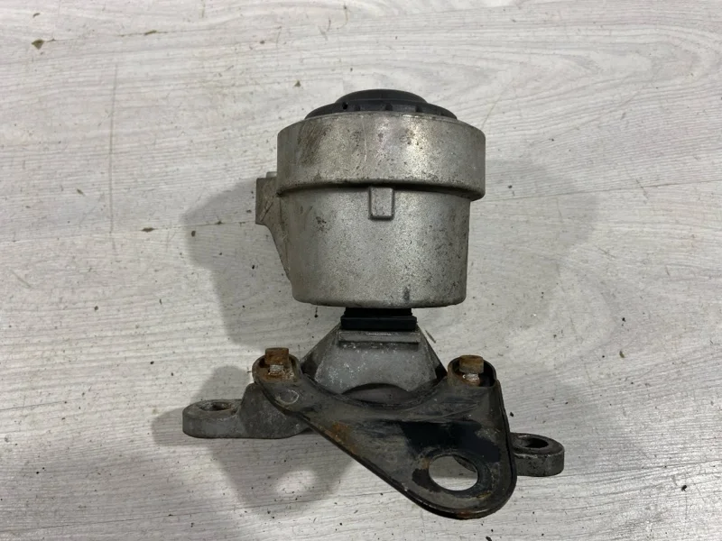 Опора двигателя правая Ford Mondeo 4 (07-14)