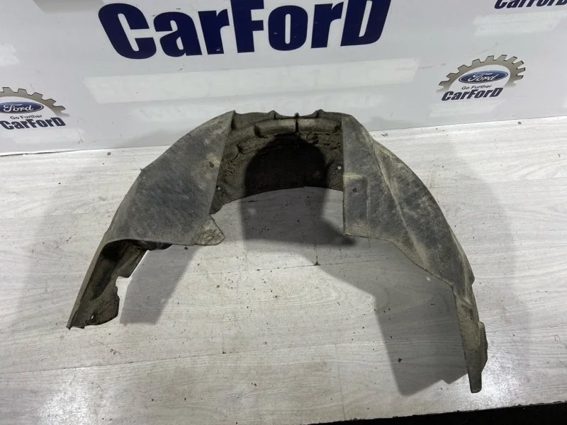 Подкрылок задний левый Ford Focus 3 (11-14)