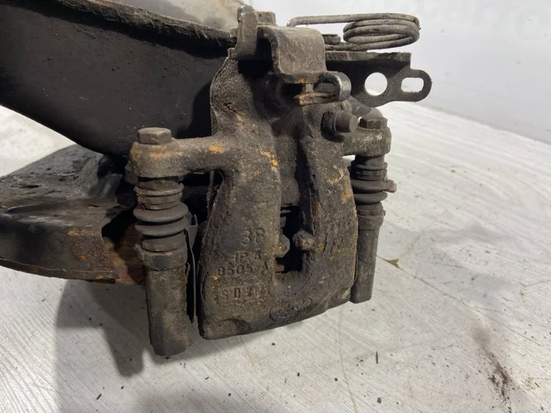 Суппорт задний правый Ford Mondeo 4 (07-14)