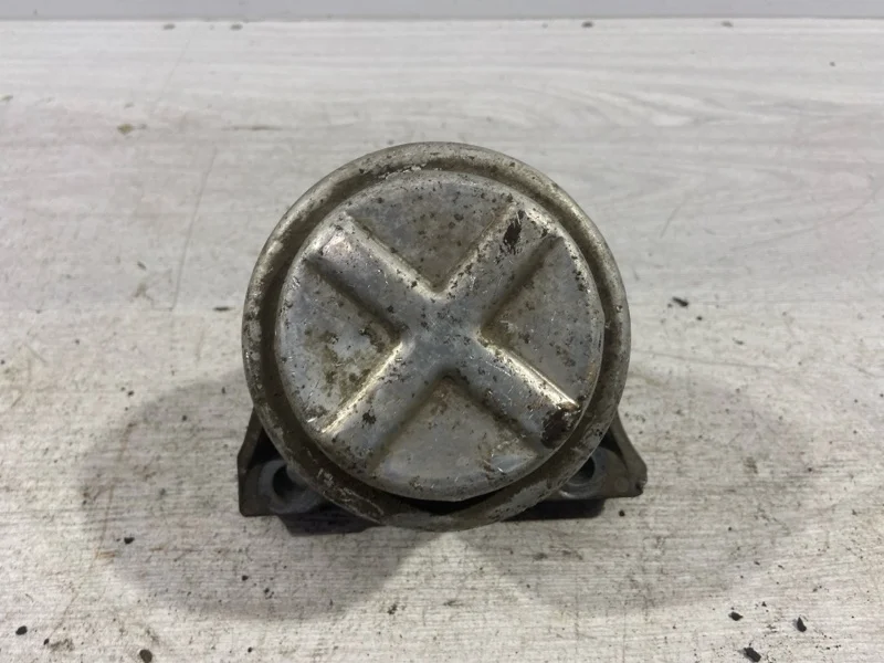 Опора двигателя правая Ford Mondeo 4 (07-14) СЕДАН