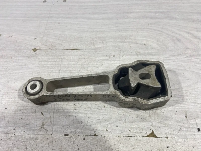 Опора двигателя задняя Ford Mondeo 4 (07-14)