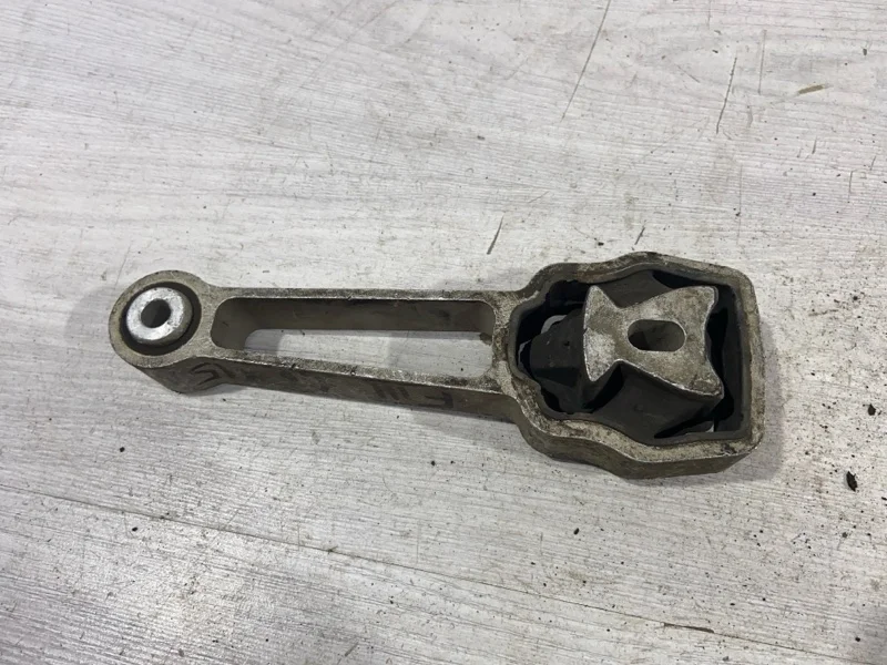 Опора двигателя задняя Ford Mondeo 4 (07-14)