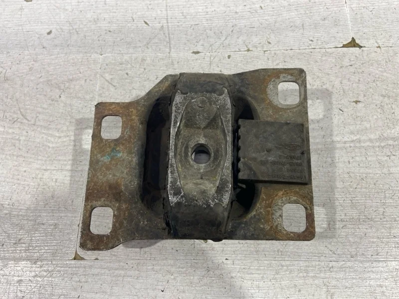Опора двигателя левая Ford Tourneo/Connect (02-13)