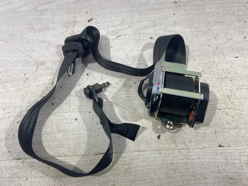 Ремень безопасности пер левый Ford Kuga 2 (12-19)